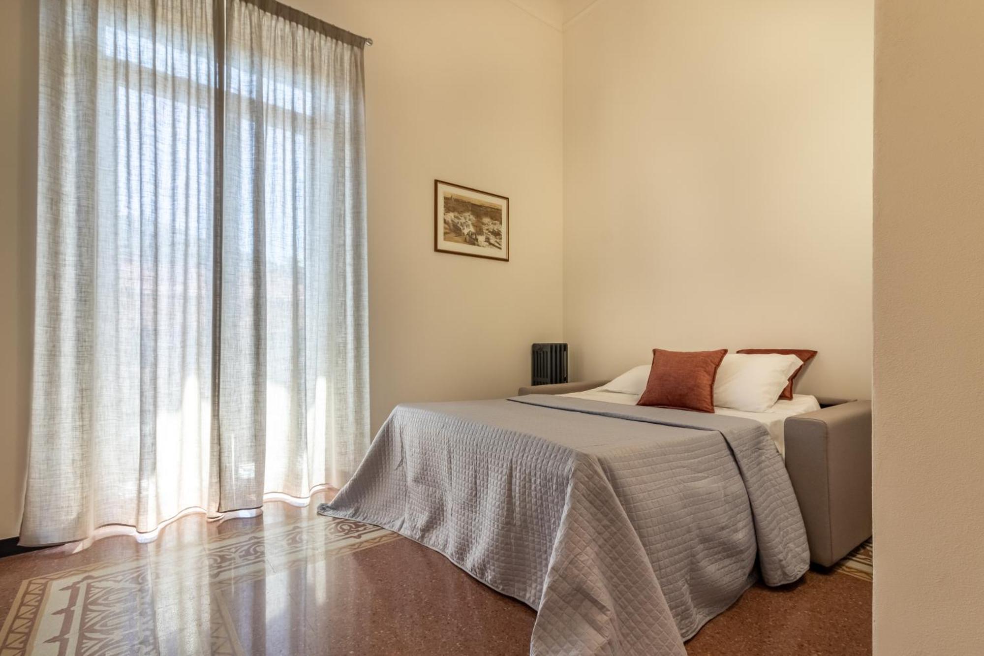 Oldoini Luxury Apartment And Suites ลาสเปเซีย ภายนอก รูปภาพ