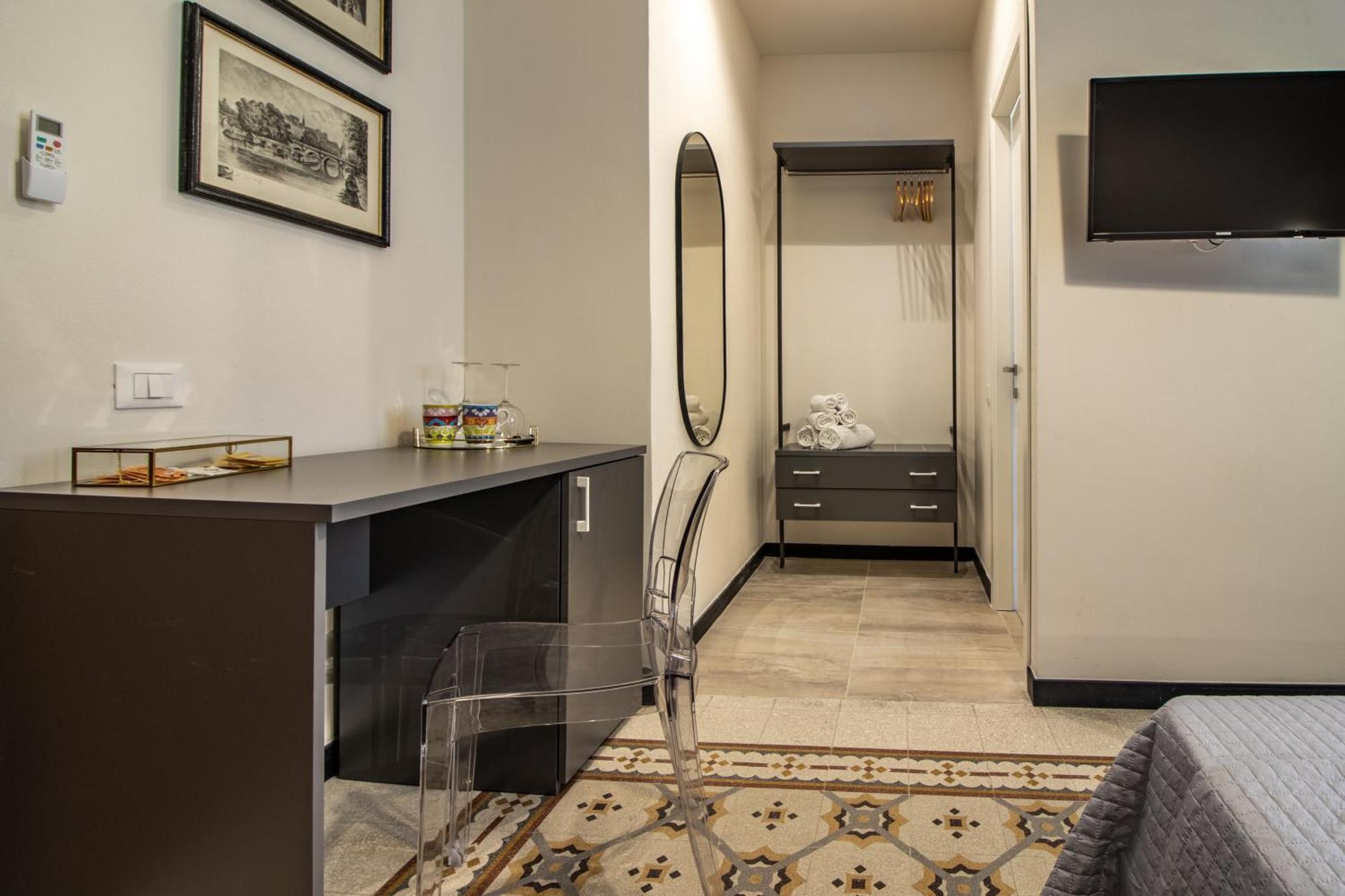 Oldoini Luxury Apartment And Suites ลาสเปเซีย ภายนอก รูปภาพ