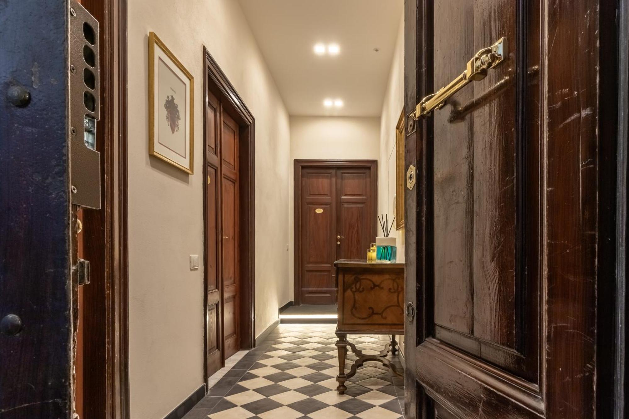 Oldoini Luxury Apartment And Suites ลาสเปเซีย ภายนอก รูปภาพ